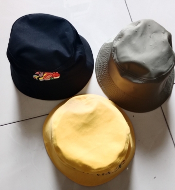 NÓN NỮ thoi trang gioi tre 3mau chat lieu vai khac nhau